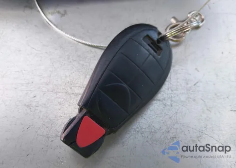 2008 Chrysler Town & Country Limited из США, поврежденный, VIN 2A8HR64XX8R744752